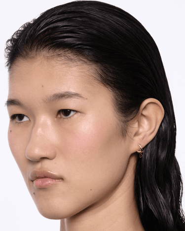 Maria Black Coil Curl Stud right Gold - KYOTO - Maria Black
