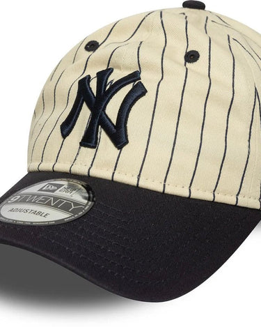New Era 9TWENTY Pinstripe New York Yankees Off White/Navy cap - KYOTO - New Era