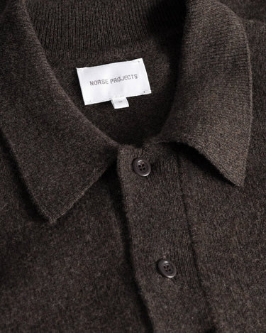 Norse Projects Standard Merino Lambswool Polo Heathland Brown - KYOTO - Norse Projects