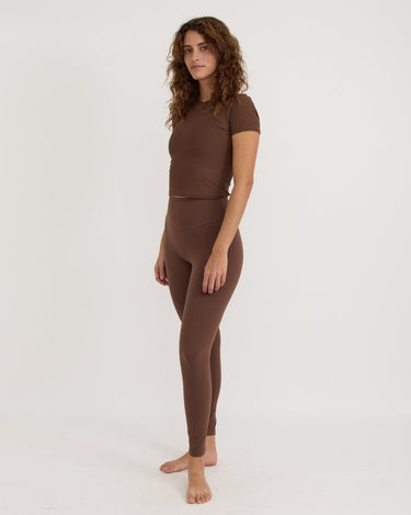 Organic Basics Active Mesh T-shirts Walnut - KYOTO - Organic Basics