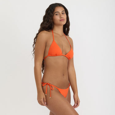 Organic Basics Swim Triangle Bikini Badetøj Blood Orange - KYOTO - Organic Basics