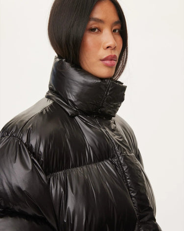 Oval Square Active Hood Jacket Black - KYOTO - Oval Square