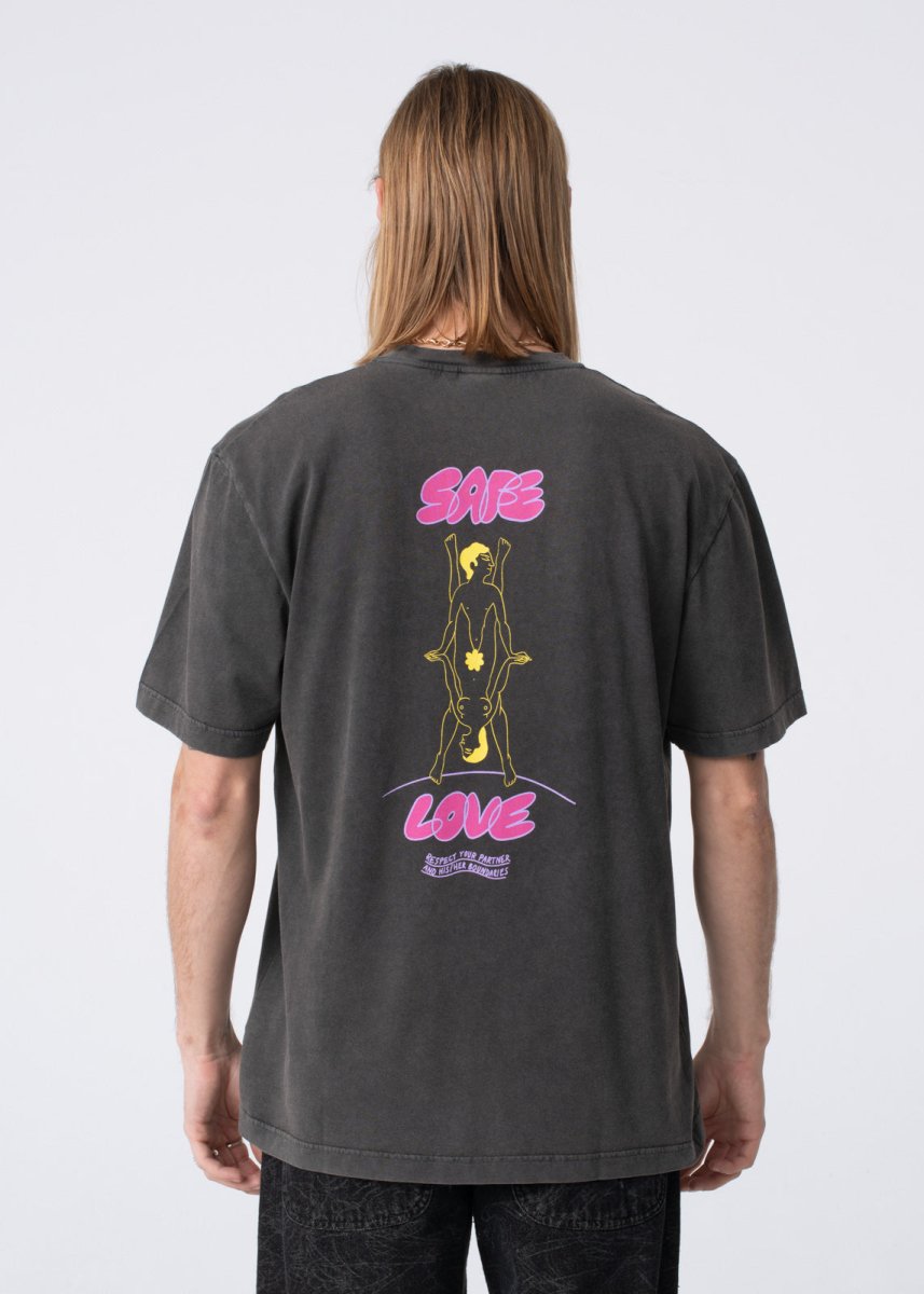 Carne Bollente Safe Love Tee black - KYOTO - Carne Bollente