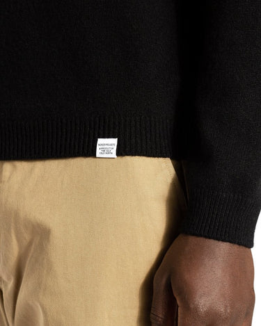 Norse Sigfred Lambswool - Black - KYOTO - Norse Projects